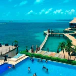 Tour en Catamarán a Isla Mujeres con Snorkel y Buffet promo-catamaran - Miniatura 4